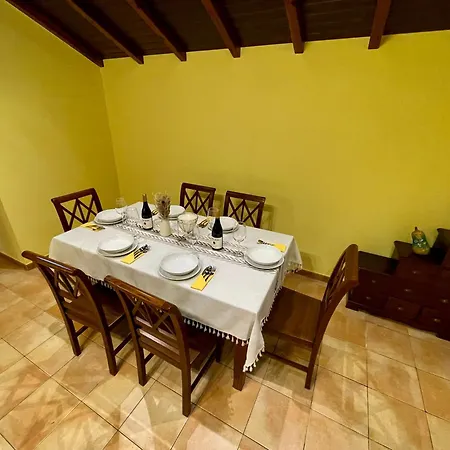 別荘 Casa Do Canteiro *